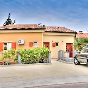 Casia Apartment Baška