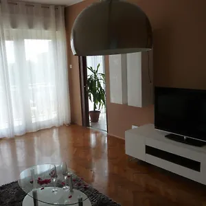  Apartment Noris